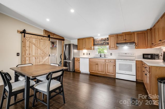 37 Bittersweet Drive, Hendersonville, NC 28792