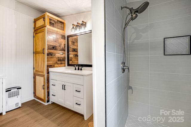 37 Bittersweet Drive, Hendersonville, NC 28792