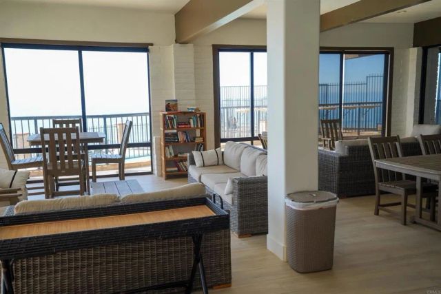 190 Del Mar Shores 71, Solana Beach, CA 92075