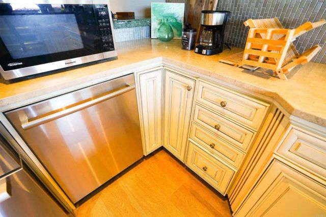 190 Del Mar Shores 71, Solana Beach, CA 92075