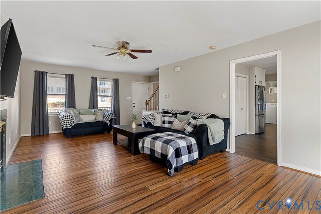 14205 Sonnenburg Dr, Chester, VA 23831