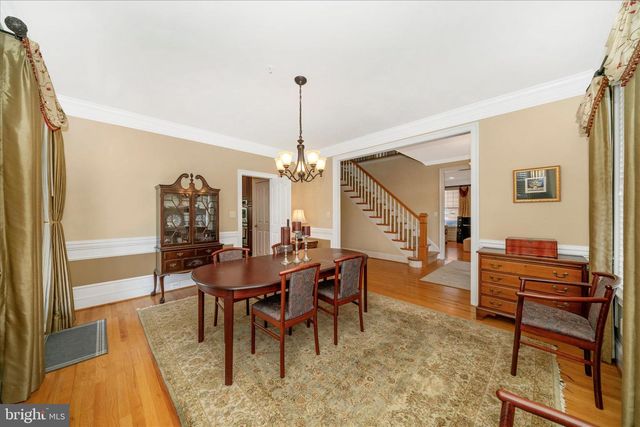 5715 LONE OAK DR, Bethesda, MD 20814