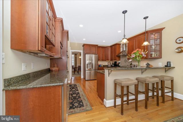 5715 LONE OAK DR, Bethesda, MD 20814