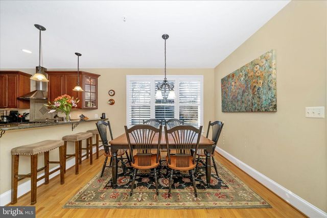 5715 LONE OAK DR, Bethesda, MD 20814