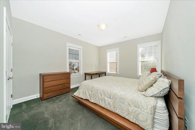 5715 LONE OAK DR, Bethesda, MD 20814