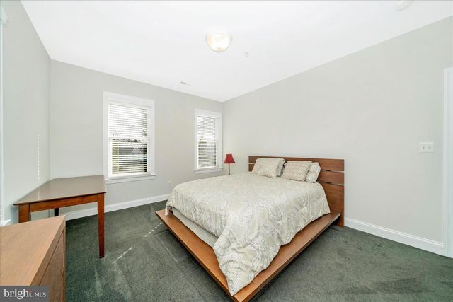 5715 LONE OAK DR, Bethesda, MD 20814