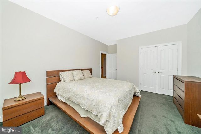 5715 LONE OAK DR, Bethesda, MD 20814