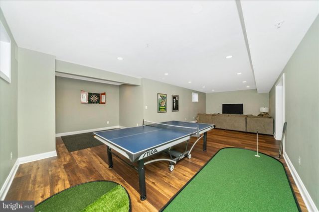 5715 LONE OAK DR, Bethesda, MD 20814