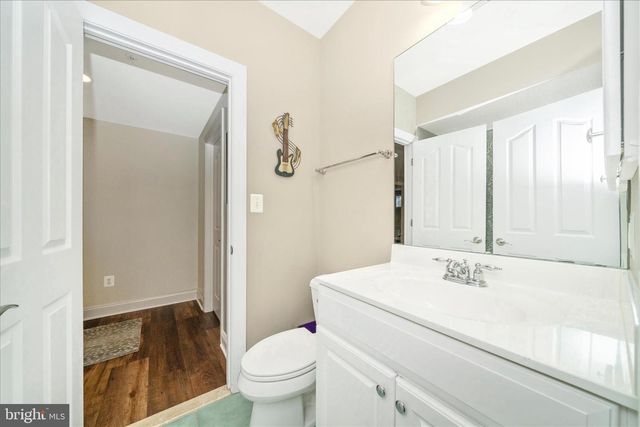 5715 LONE OAK DR, Bethesda, MD 20814