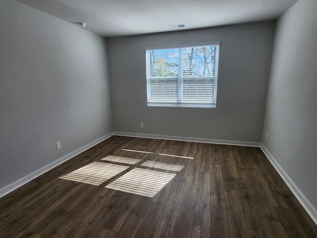 2021 Holmesburg Pvt Cir, Gallatin, TN 37066