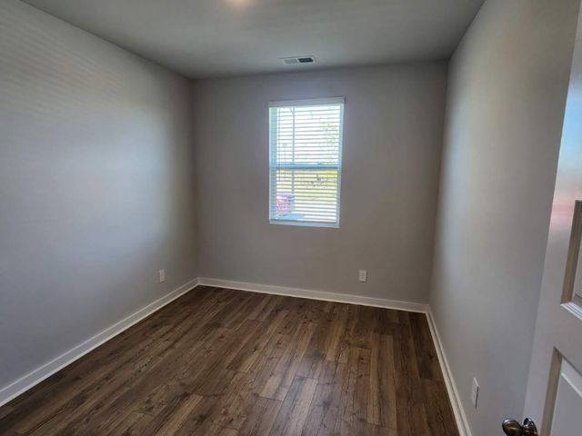 2021 Holmesburg Pvt Cir, Gallatin, TN 37066