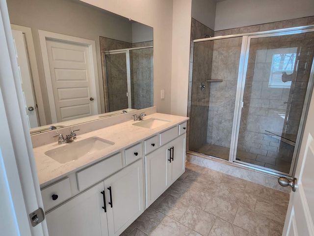 2021 Holmesburg Pvt Cir, Gallatin, TN 37066