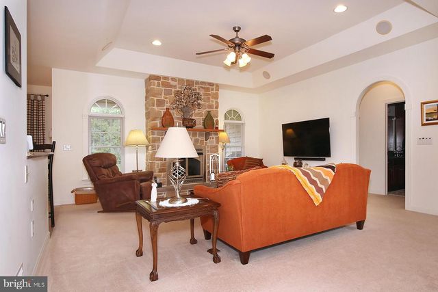 33 STRATHFORD DR L-0026 DR, Lebanon, PA 17042