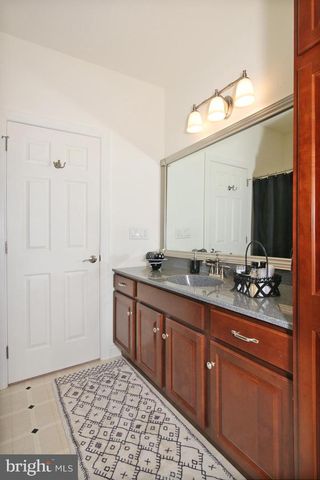 33 STRATHFORD DR L-0026 DR, Lebanon, PA 17042