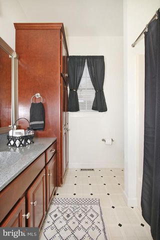 33 STRATHFORD DR L-0026 DR, Lebanon, PA 17042