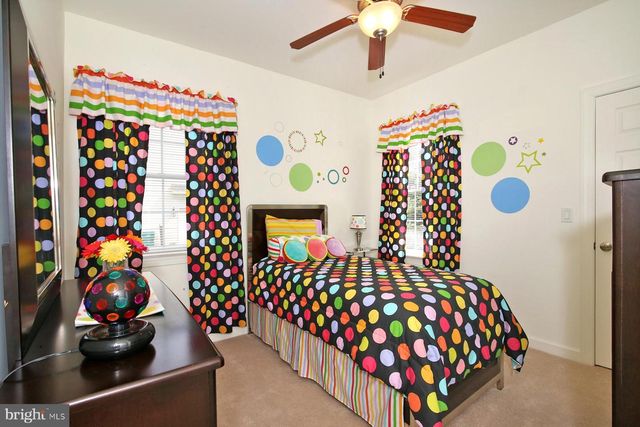 33 STRATHFORD DR L-0026 DR, Lebanon, PA 17042