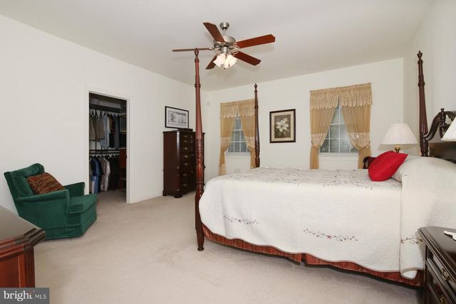 33 STRATHFORD DR L-0026 DR, Lebanon, PA 17042