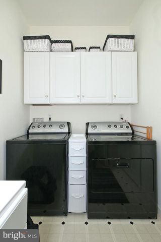 33 STRATHFORD DR L-0026 DR, Lebanon, PA 17042