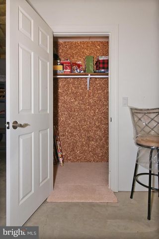 33 STRATHFORD DR L-0026 DR, Lebanon, PA 17042