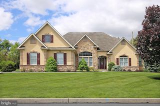 33 STRATHFORD DR L-0026 DR, Lebanon, PA 17042