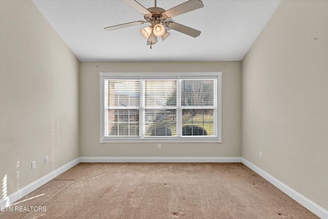 165 River Garden Court, Sevierville, TN 37862
