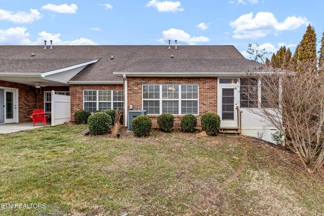 165 River Garden Court, Sevierville, TN 37862