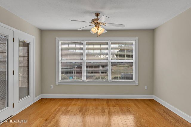 165 River Garden Court, Sevierville, TN 37862