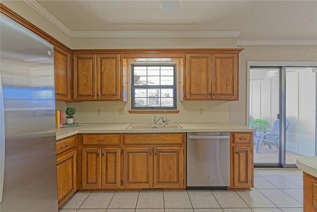 2812 E Raintree Circle, Norman, OK 73072