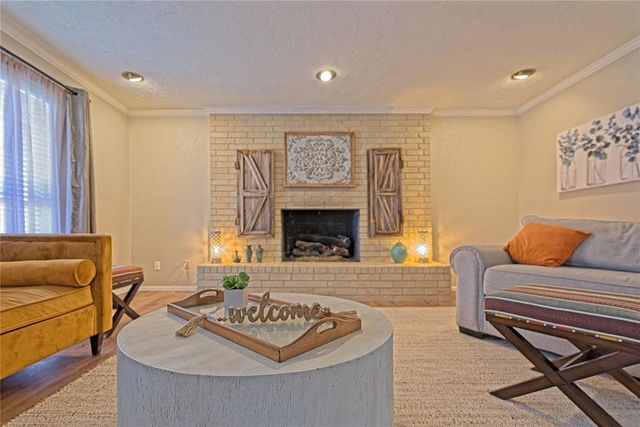 2812 E Raintree Circle, Norman, OK 73072