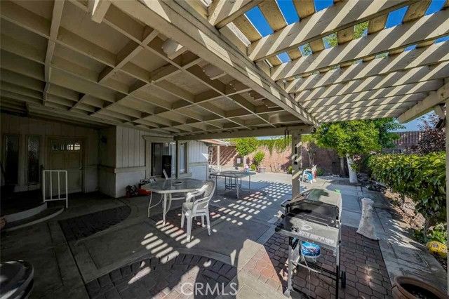 9279 Indiana Avenue, Riverside, CA 92503