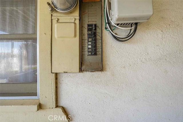 9279 Indiana Avenue, Riverside, CA 92503