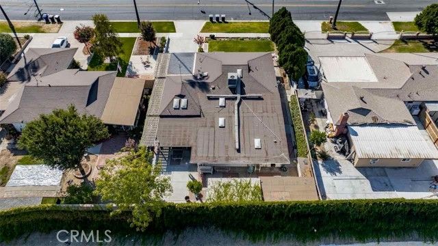 9279 Indiana Avenue, Riverside, CA 92503