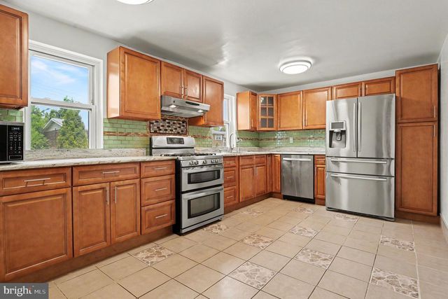 653 FRANKLIN ST, Lansdale, PA 19446