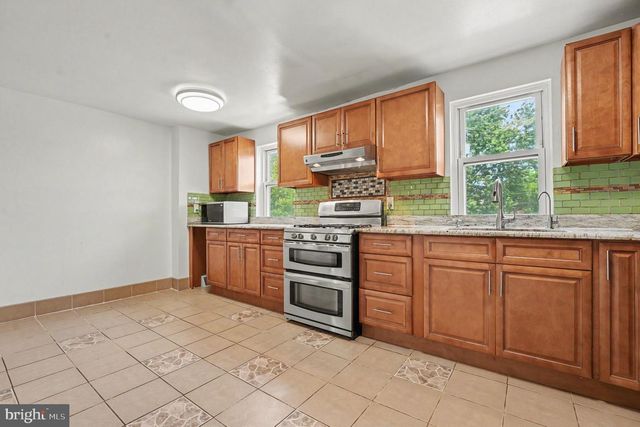 653 FRANKLIN ST, Lansdale, PA 19446