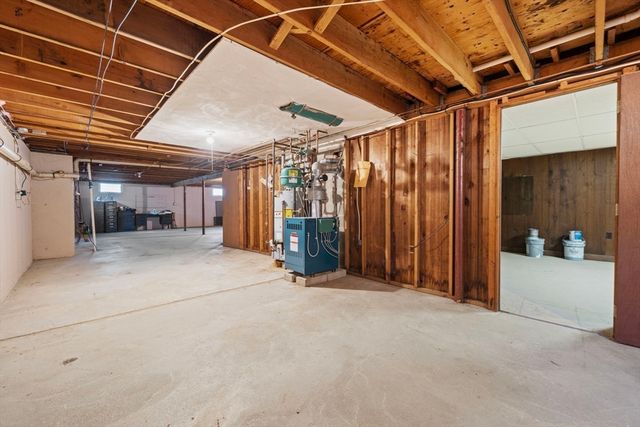 7 Eastway, Reading, MA 01867