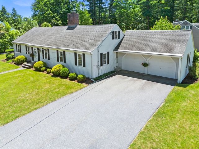 7 Eastway, Reading, MA 01867