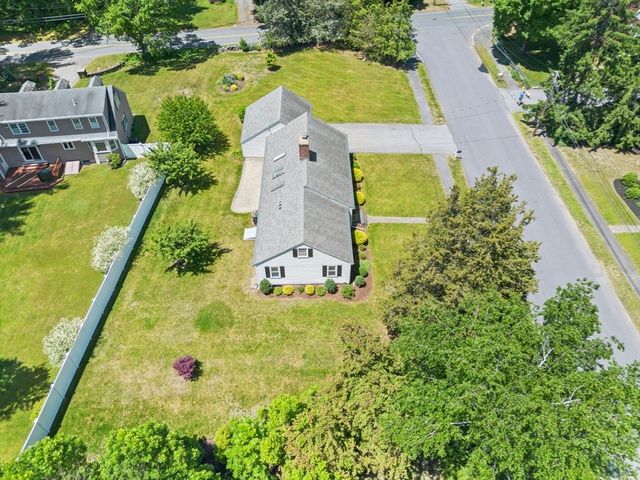 7 Eastway, Reading, MA 01867