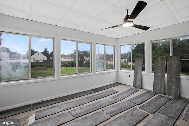 4 HAMPTON RD, Linthicum Heights, MD 21090