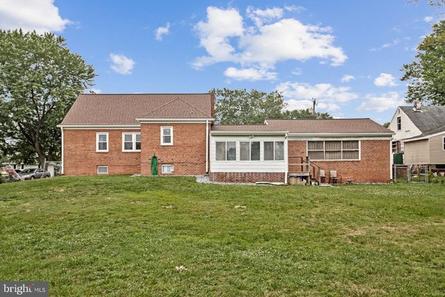 4 HAMPTON RD, Linthicum Heights, MD 21090