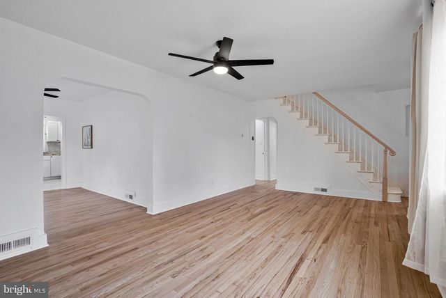 4 HAMPTON RD, Linthicum Heights, MD 21090