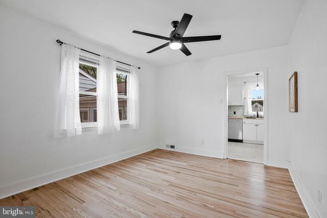4 HAMPTON RD, Linthicum Heights, MD 21090