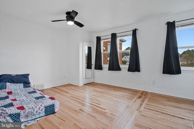 4 HAMPTON RD, Linthicum Heights, MD 21090