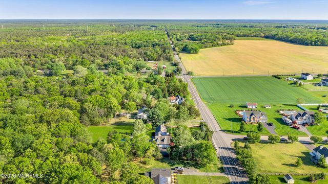 261 Hawkin Road, Jackson, NJ 08527