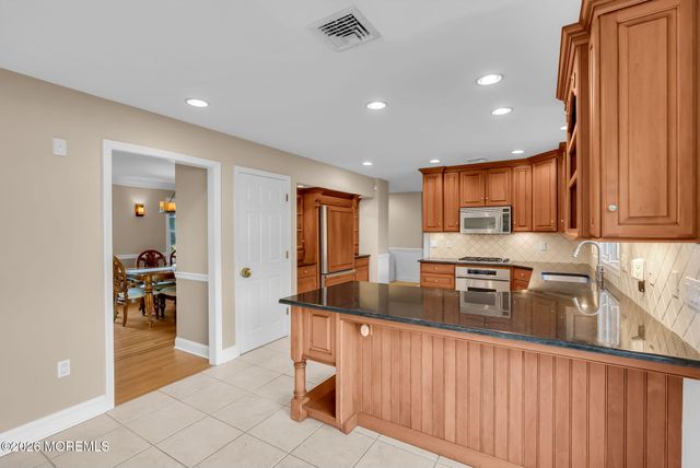 261 Hawkin Road, Jackson, NJ 08527