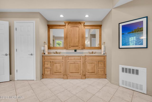 261 Hawkin Road, Jackson, NJ 08527