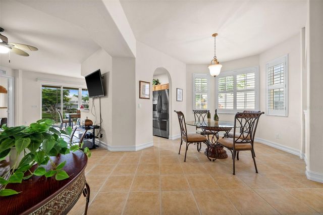 5626 CAPE HARBOUR DRIVE 102, Cape Coral, FL 33914