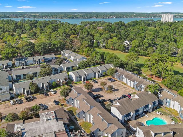 13151 Walden Road 188, Montgomery, TX 77356
