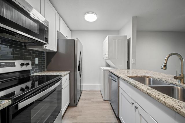 13151 Walden Road 188, Montgomery, TX 77356