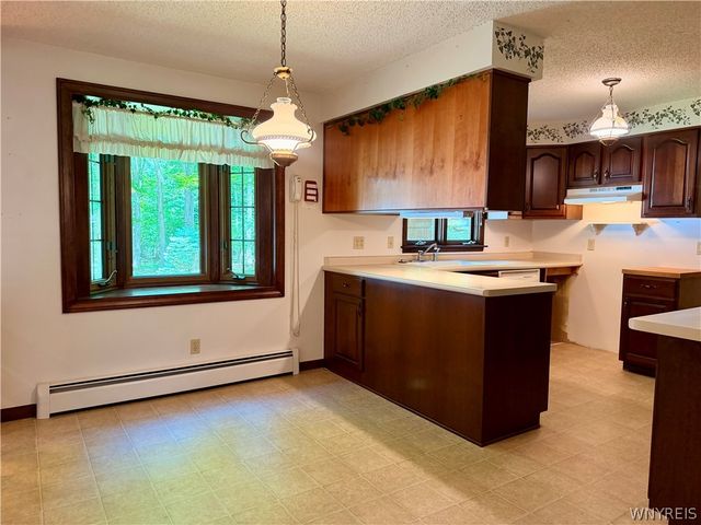 2776 Madonna Drive, Eden, NY 14057