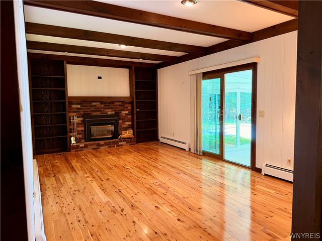 2776 Madonna Drive, Eden, NY 14057